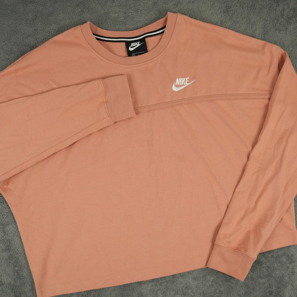 Nike Sweatshirt Womens Size M Peach Cropped Long Sleeve Crewneck Jersey